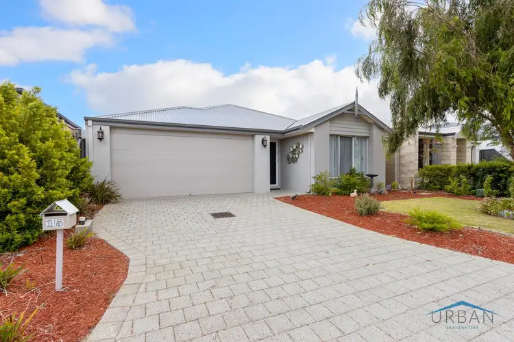15 Lucknow Street, Piara Waters WA 6112