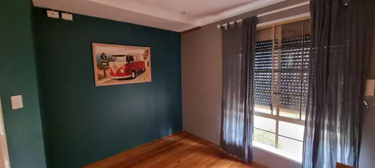 Fifth view of Homely house listing, 8 Radford Place, Bellevue WA 6056