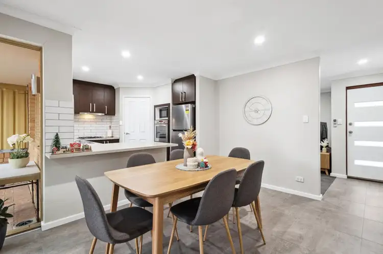 81 Manning  Street, Scarborough WA 6019
