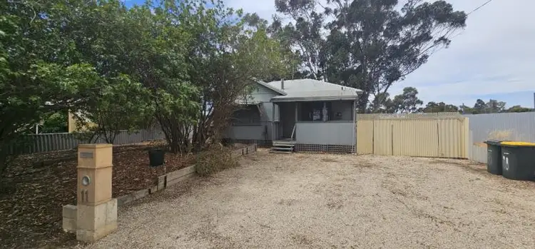 11 Moojebing  Road, Katanning WA 6317