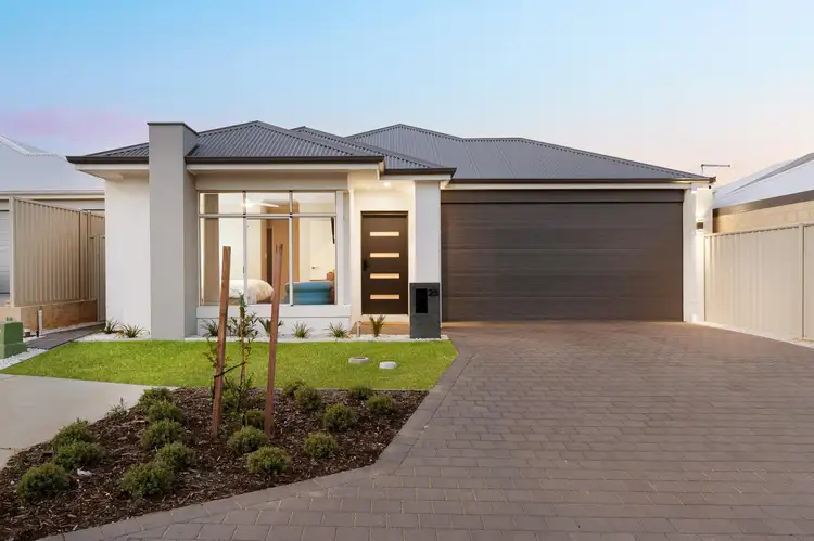 25 Runaway Approach, Golden Bay WA 6174