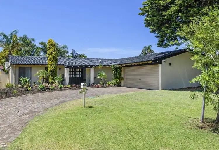 6 Farrell Place, Noranda WA 6062