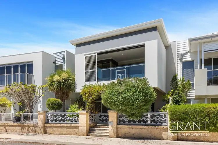 27 Perlinte View, North Coogee WA 6163