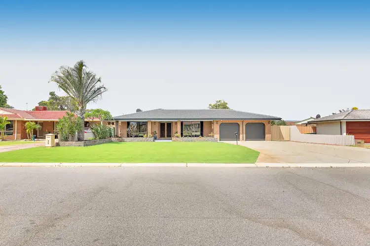 10 Crusader Drive, Thornlie WA 6108