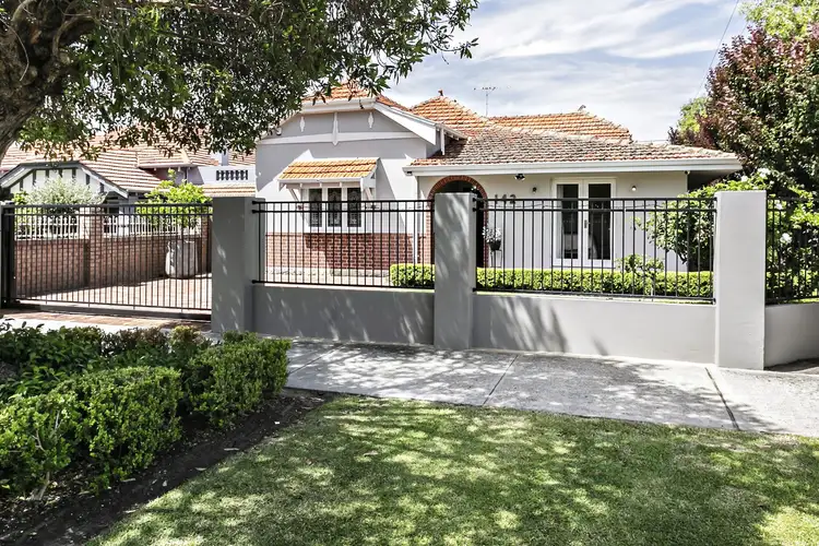 142 Tenth Avenue, Inglewood WA 6052