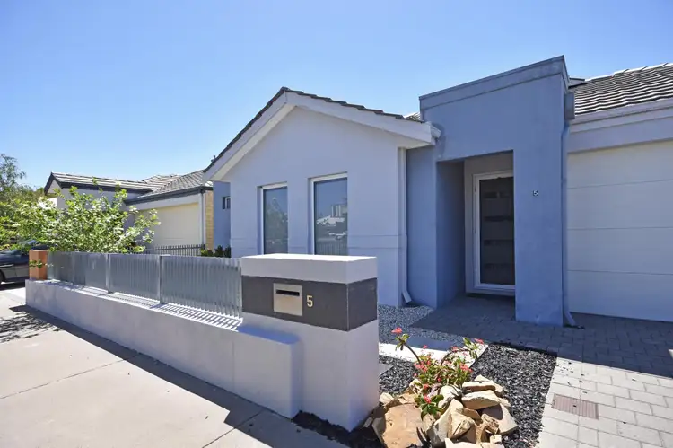 Second view of Homely house listing, 5 Devitt Way, Ellenbrook WA 6069
