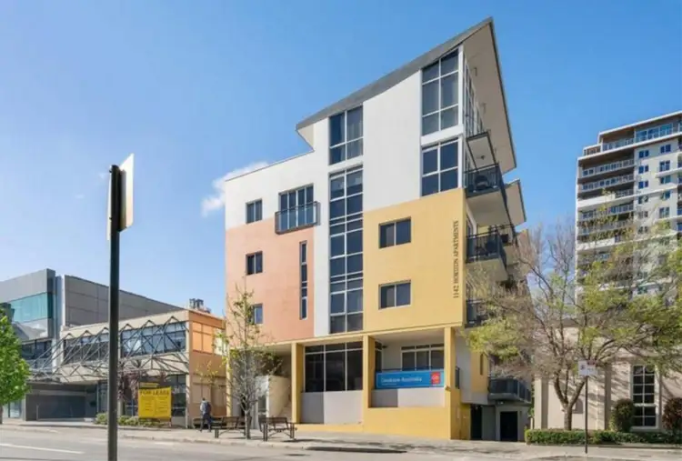 7/1142 Hay Street