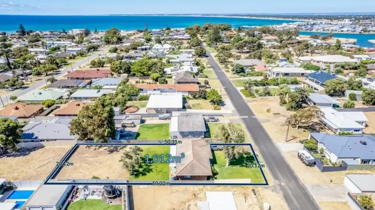 Sixth view of Homely house listing, 48 Peter Street, Halls Head WA 6210