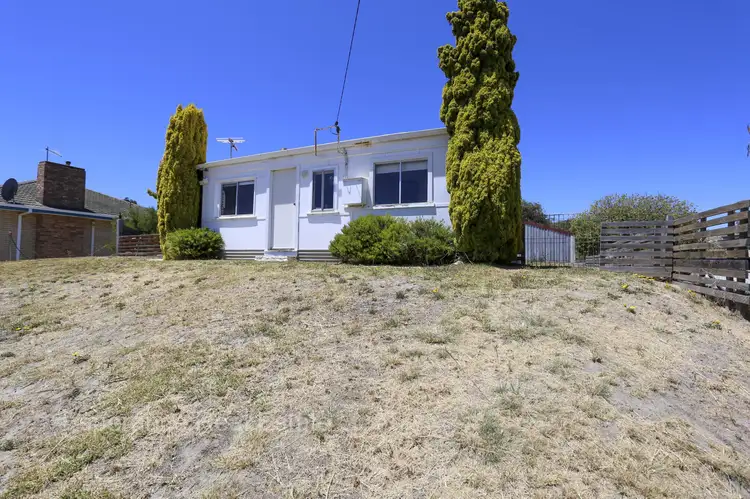 16 Mungan Street, Esperance WA 6450