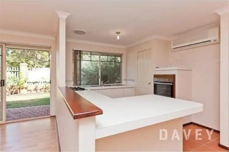 Main view of Homely unit listing, 1/6 Quin Place, Innaloo WA 6018