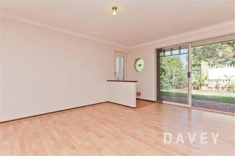 Fifth view of Homely unit listing, 1/6 Quin Place, Innaloo WA 6018