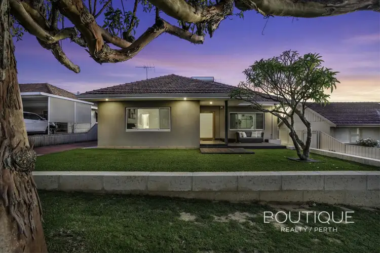 40 Davy Street, Alfred Cove WA 6154