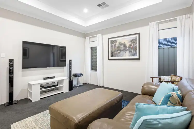 Sixth view of Homely house listing, 7 Renoir Lane, Currambine WA 6028