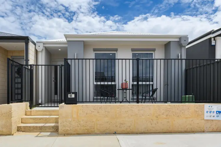109 Dragonfly Boulevard, Lakelands WA 6180