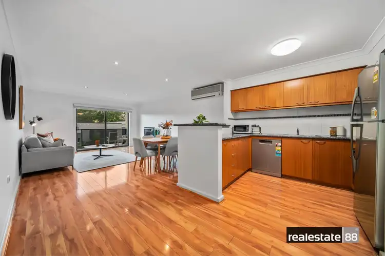 31/122 Mounts Bay Road, Perth WA 6000