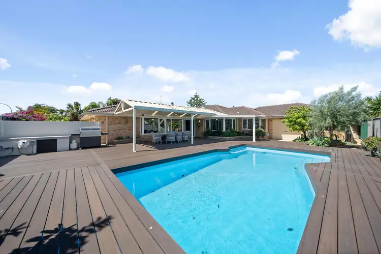 18 Harbour Town Heights, Connolly WA 6027