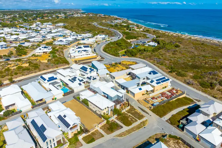 8 Island Way, Yanchep WA 6035