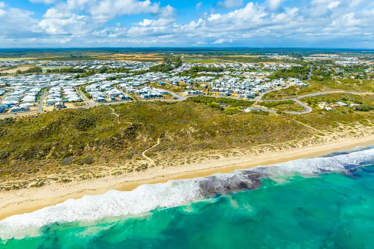 Fifth view of Homely house listing, 8 Island Way, Yanchep WA 6035