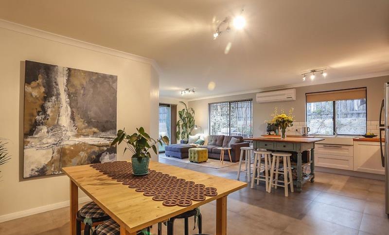 Fourth view of Homely house listing, 4 Durrington Glade, Clarkson WA 6030