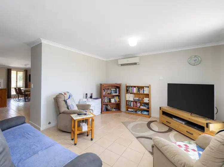 Third view of Homely house listing, 4 Reeves Place, Swan View WA 6056