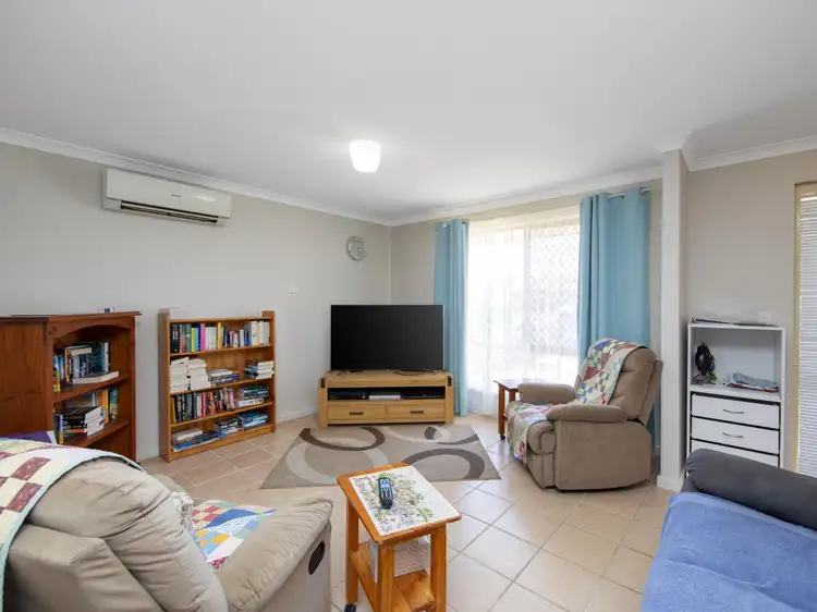 Fifth view of Homely house listing, 4 Reeves Place, Swan View WA 6056