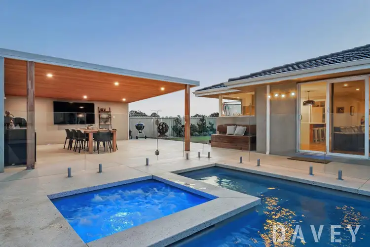 28 Corcoran Street, Duncraig WA 6023