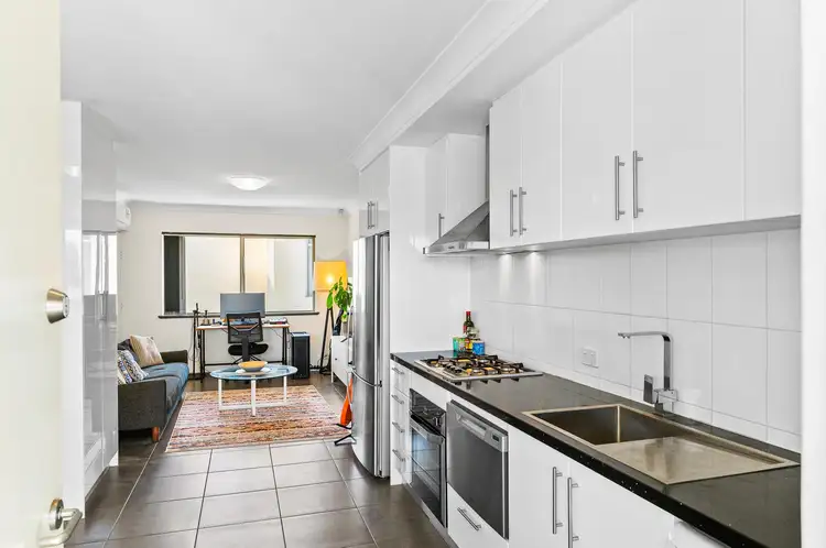 Main view of Homely unit listing, 9/19 Coode Street, Fremantle WA 6160