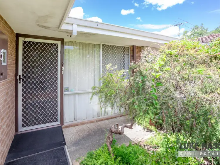 Second view of Homely semi-detached listing, 5 Cressida Way, Camillo WA 6111