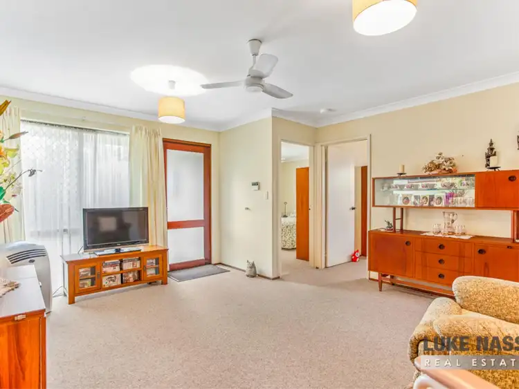 Third view of Homely semi-detached listing, 5 Cressida Way, Camillo WA 6111
