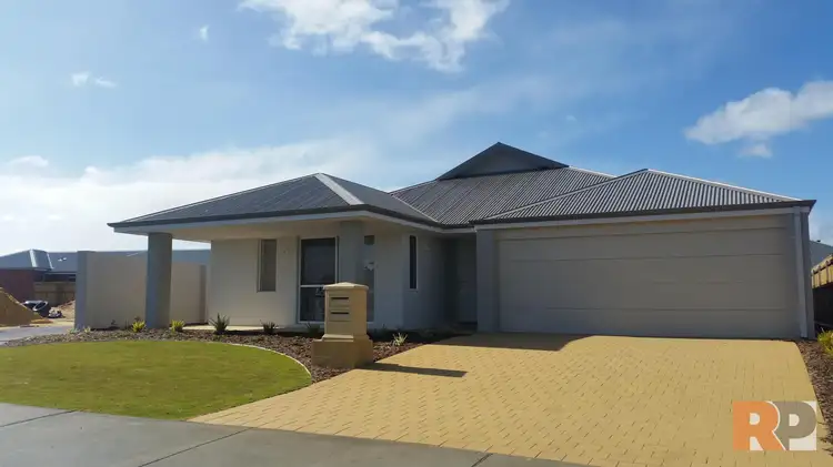 3 Descent Street, Ellenbrook WA 6069