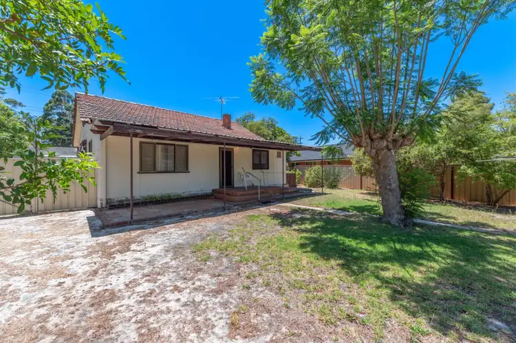 Fourth view of Homely house listing, 286 Hardey Road, Cloverdale WA 6105