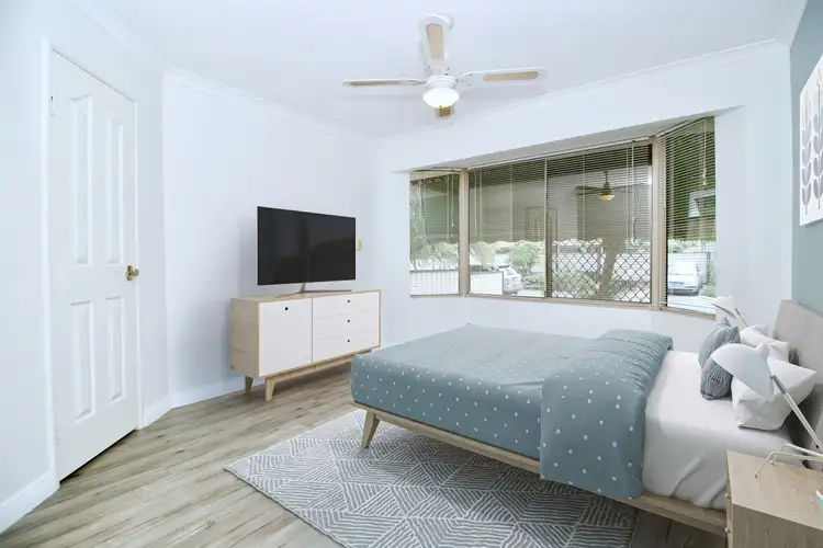 Sixth view of Homely house listing, 4 Lima Close, Warnbro WA 6169