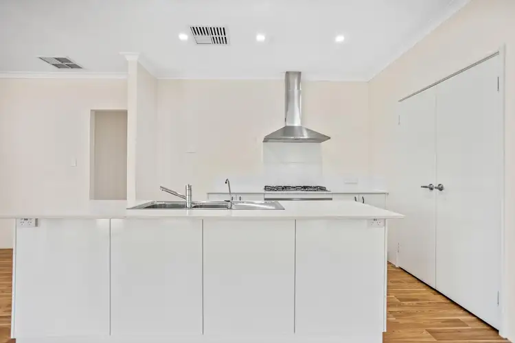 Sixth view of Homely house listing, 10 Foulkes Way, Byford WA 6122