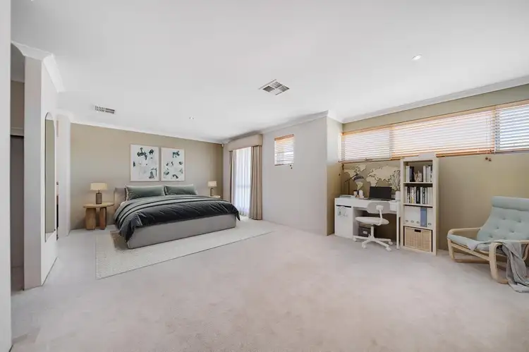 Fifth view of Homely house listing, 4 Strasbourg Vista, Hocking WA 6065