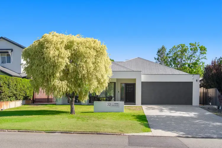 32 Stirk Road, Alfred Cove WA 6154
