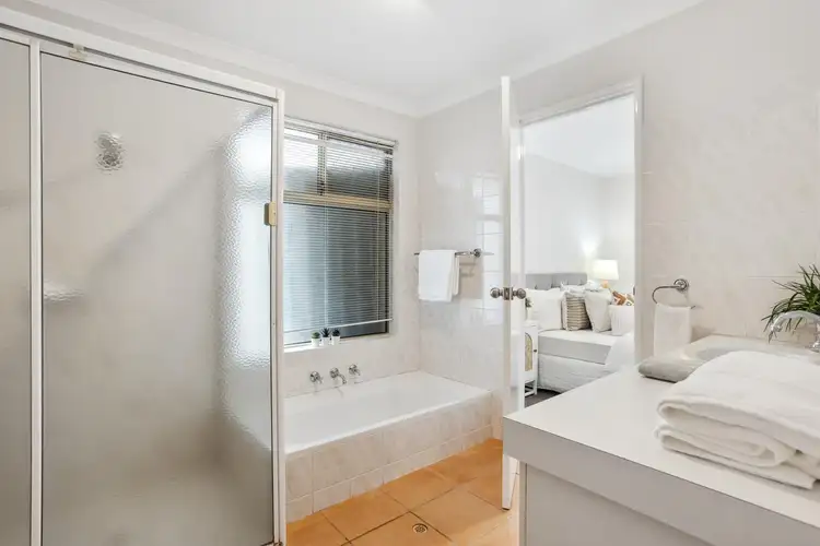 Fourth view of Homely house listing, 2/31 Fisherton Circuit, Kinross WA 6028