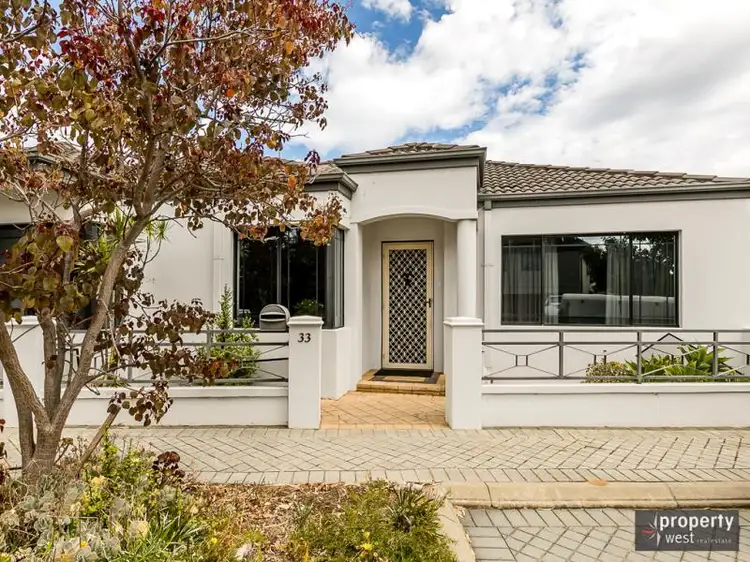 Main view of Homely house listing, 33 Thornbill Meander, Joondalup WA 6027
