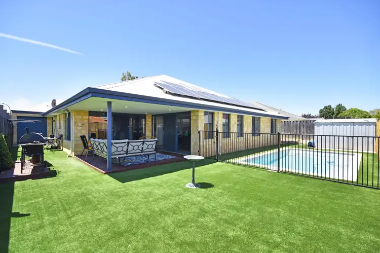 19 Caldervale Avenue, Ellenbrook WA 6069