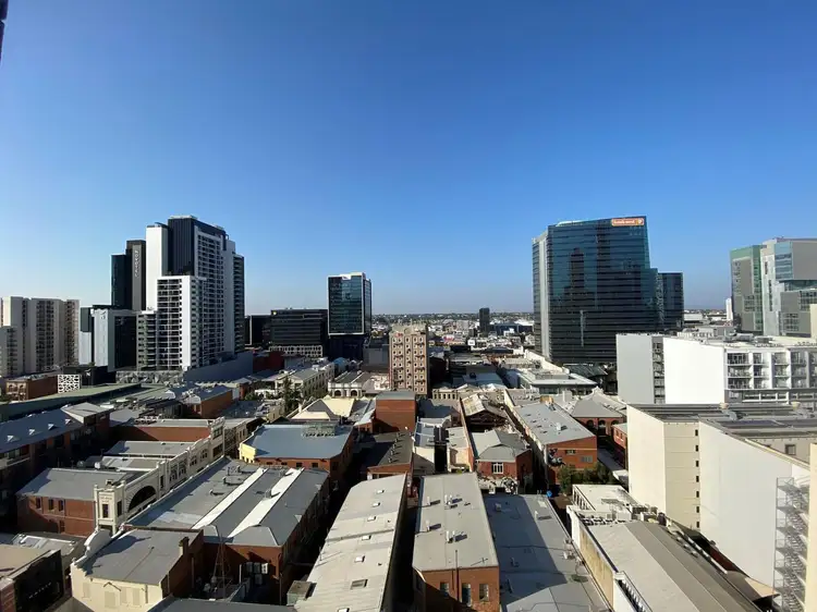 13G/811 Hay, Perth WA 6000