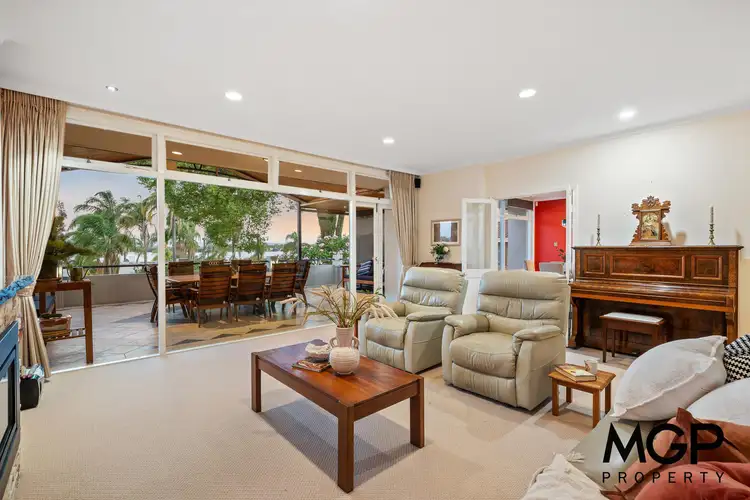 Seventh view of Homely house listing, 170 River Way, Salter Point WA 6152