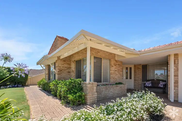 Second view of Homely house listing, 5 Demasson Rise, Leeming WA 6149