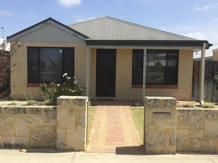 9 Strathmore Parkway, Ellenbrook WA 6069