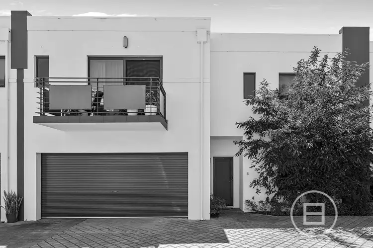 8/18 Robinson Avenue, Perth WA 6000
