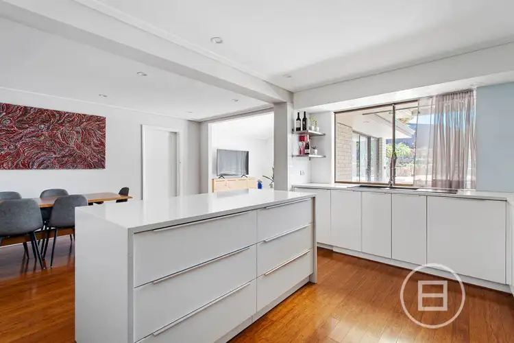 Fifth view of Homely house listing, 7 Greenhill Court, Kallaroo WA 6025