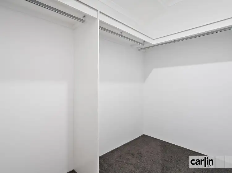 Fifth view of Homely house listing, 2 Floresta Rise, Yangebup WA 6164