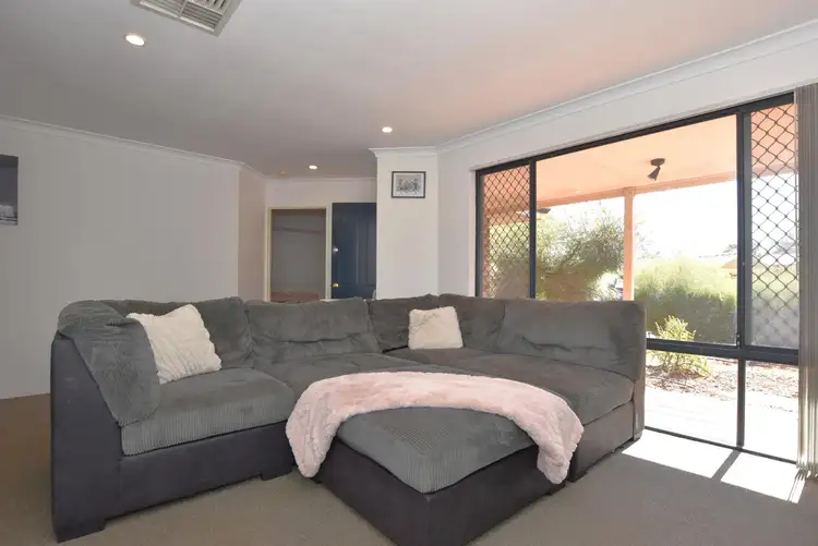 Fifth view of Homely house listing, 14 Trusty Grove, Stratton WA 6056