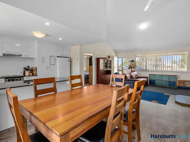Fifth view of Homely house listing, 2 Aberdeen Avenue, Bridgetown WA 6255
