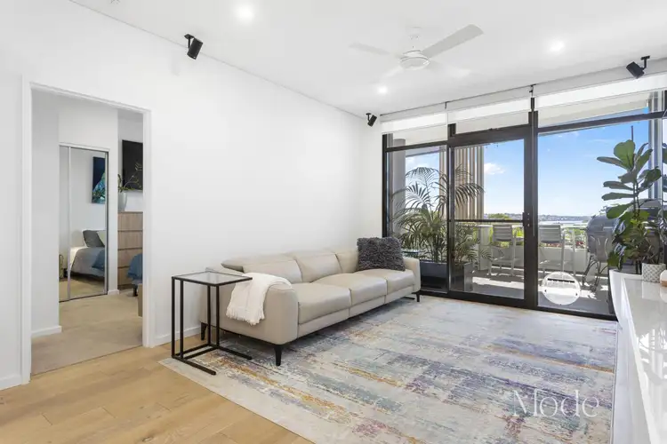 Fifth view of Homely apartment listing, 409/22 Kearns Crescent, Ardross WA 6153