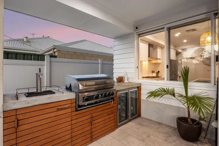 Sixth view of Homely house listing, 73 Indich Lane, Doubleview WA 6018