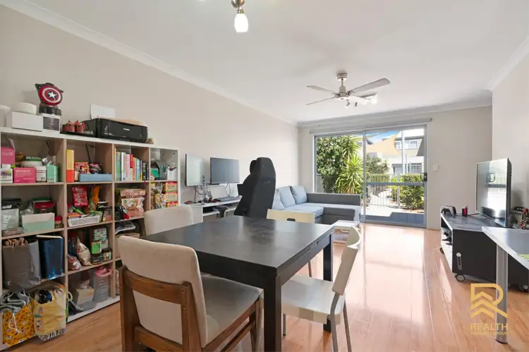 20/158 George Street, Queens Park WA 6107